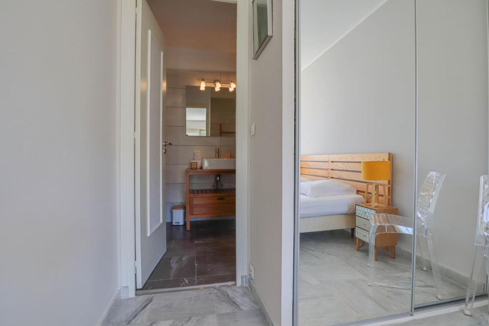 Apartamento « Les Ligures » Calme, Proche Mer Rocabruna Exterior foto